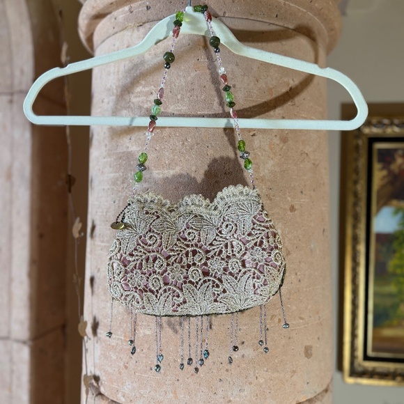 EUC Mary Frances handbag hand beaded - Picture 5 of 12